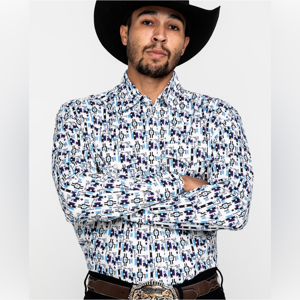 Wrangler Men’s Advanced Comfort Purple Southwestern Print Long Sleeve Shirt